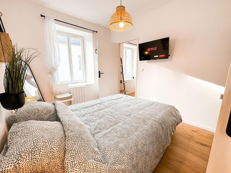 Nouveau ** Le Raffine Au Coeur De Guingamp ** Parking Экстерьер фото