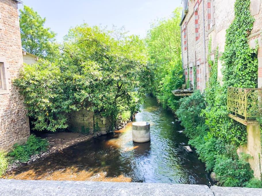 Nouveau ** Le Raffine Au Coeur De Guingamp ** Parking Экстерьер фото
