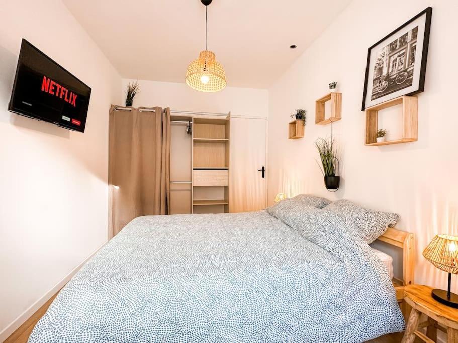 Nouveau ** Le Raffine Au Coeur De Guingamp ** Parking Экстерьер фото